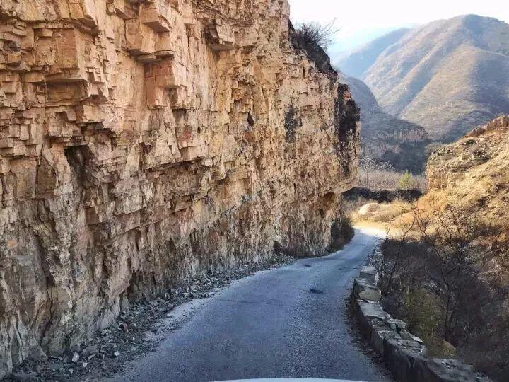 川沙一路口空地疑似偷倒渣土